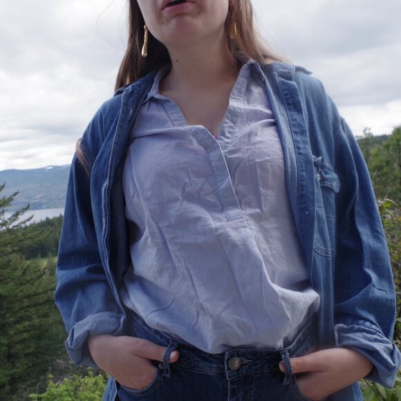 Vintage The Trader Jean Shirt Button Down Size Medium - Picture 1 of 5